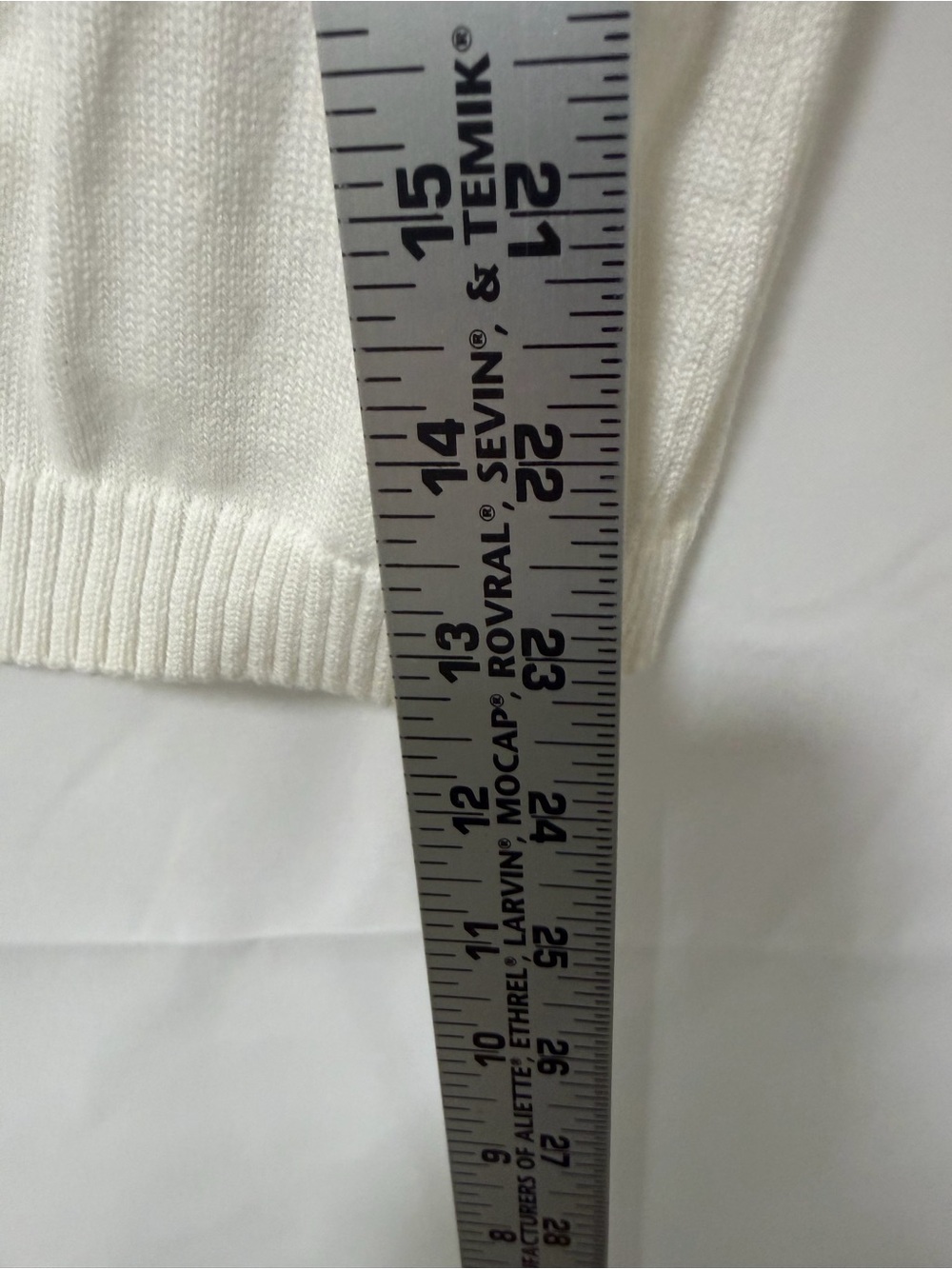 Brooks Brothers Women's Cream V-Neck Button-Up Cardigan - Picture 4 of 5